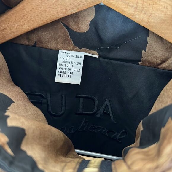 Silk Bomber Jacket Size XL super cozy gold black vintage bomber - Picture 3 of 5